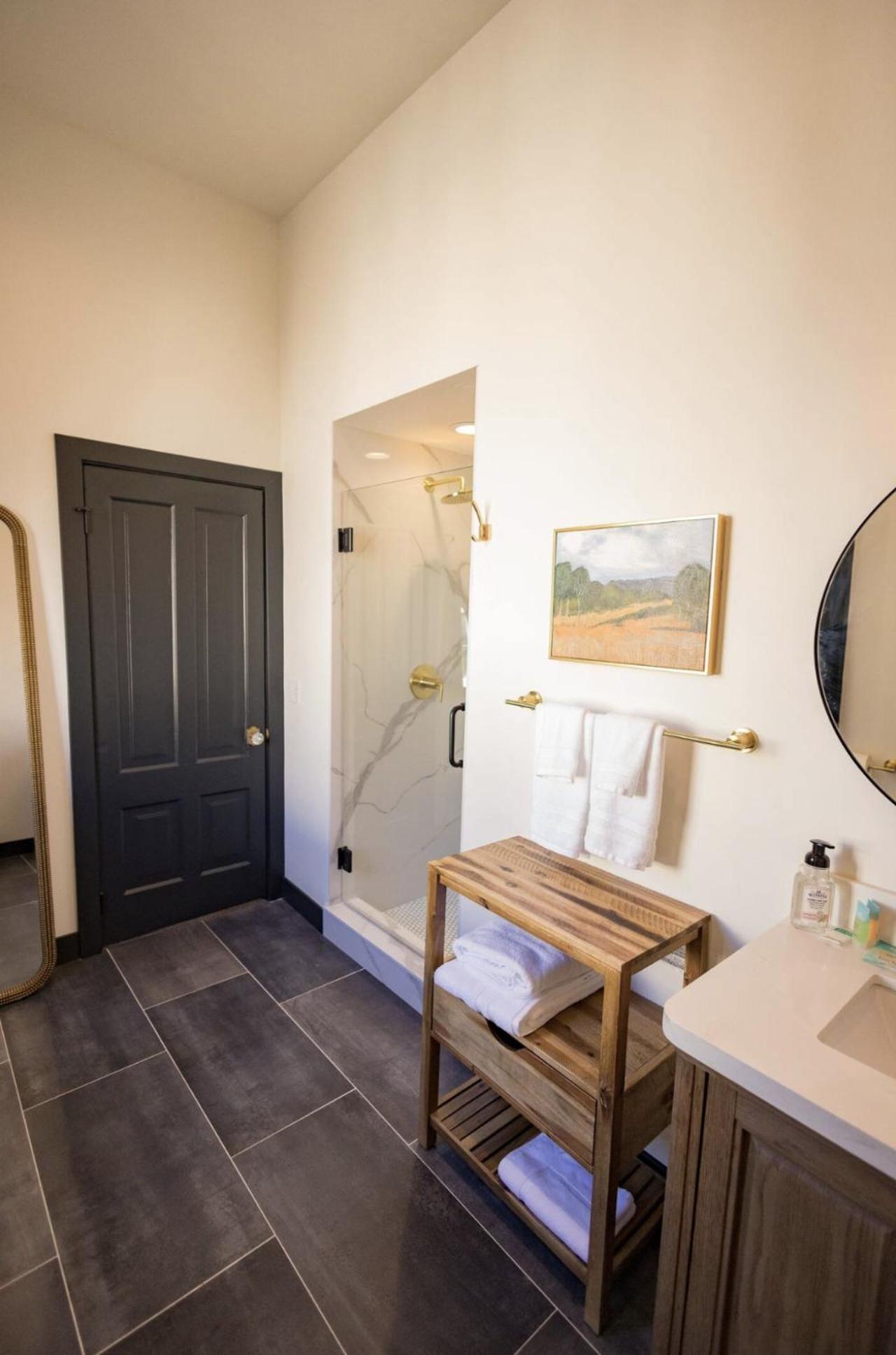 Speakeasy King Suite Nevada City Exterior photo