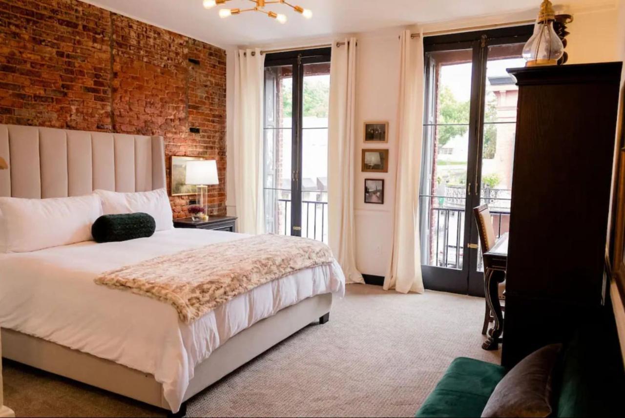 Speakeasy King Suite Nevada City Exterior photo